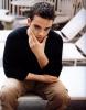 robbie_williams-sitting